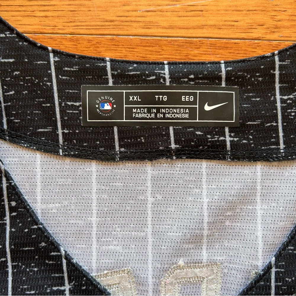Chicago White Sox City Connect Southside Liam Hendriks Nike Jersey - Picture 5 of 5